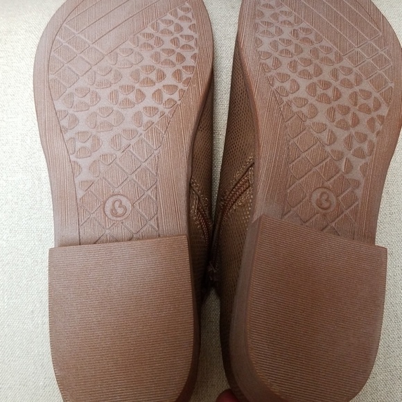 *LAST ONE*Bare Traps Sedina Sandals - Picture 4 of 8